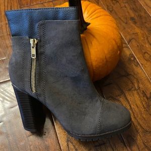 Juicy Couture Women's Ankle Boots